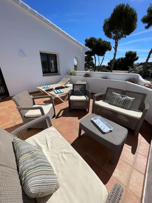 In - El Faro Villa Moraira